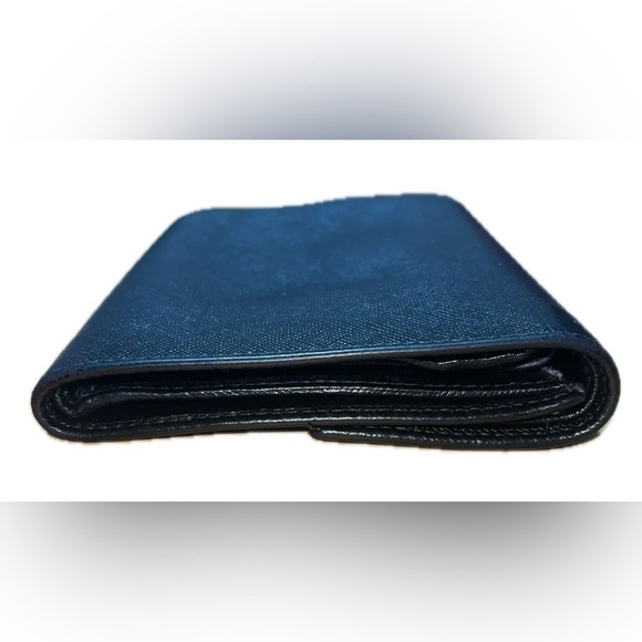 PRADA Saffiano Triangle Hardware Flap Women's Compact Wallet Nero Black - Picture 6 of 14